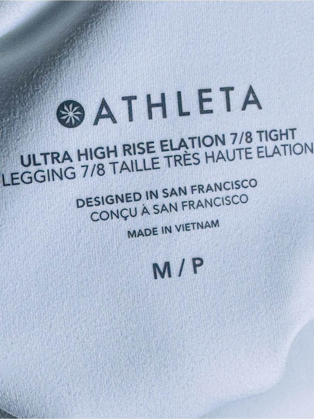 Elation Ultra High Rise 7/8 Legging
Buttery-soft stretch MP Medium Compression - Picture 11 of 14